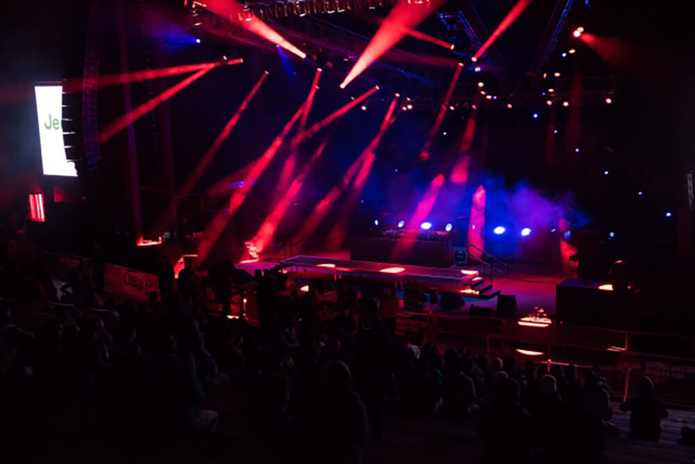 舞台を彩るセンスが求められる