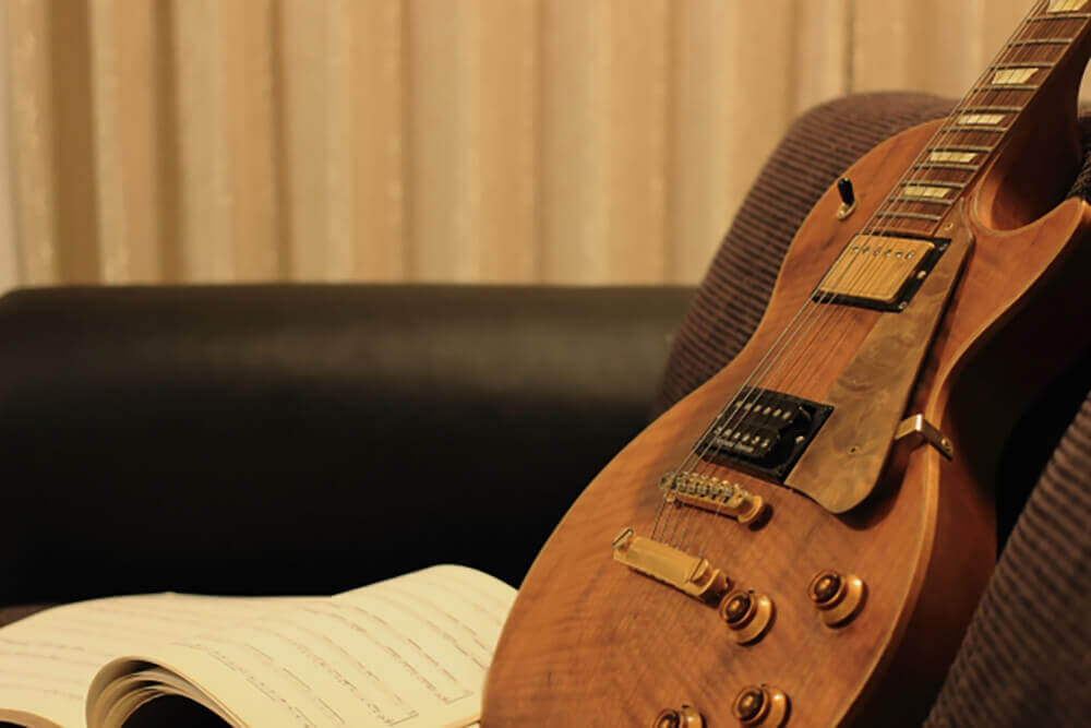 古びたレスポール
