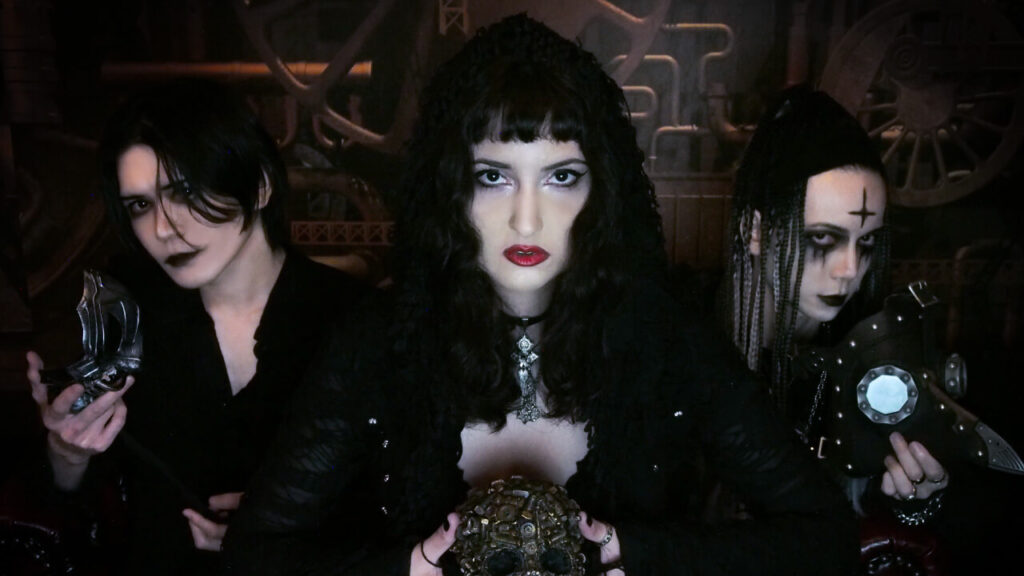 全世界デビューしたゴシックメタルバンドGods of Decay