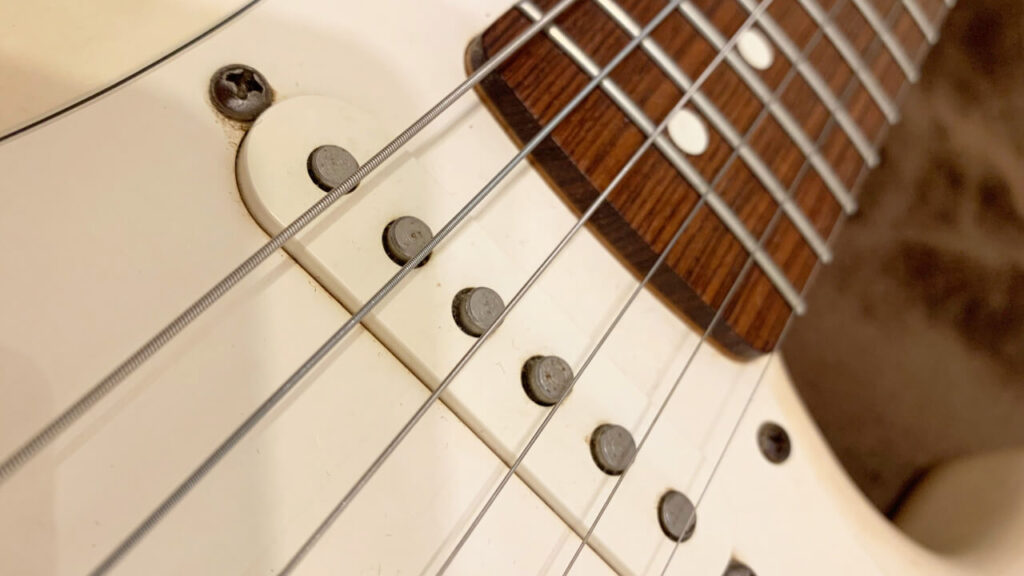 エレキギターに搭載されているピックアップ